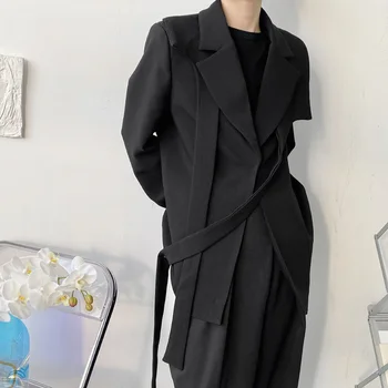 Primăvara anului 2022 Bărbați Poartă Nouă Nișă Asimetrice Panglică Design cu Maneci Lungi Strat Costum Barbati Negru Alb Japonia Streetwear Blazer