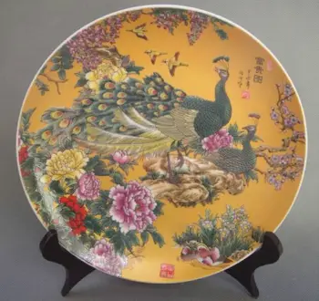Rafinat Chinez antic Famille Crescut Farfurie de Portelan Pictate cu păun și flori cu Qianlong marca